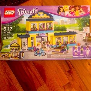 Retired Lego friends heartlake high 41005. Opened but never used.